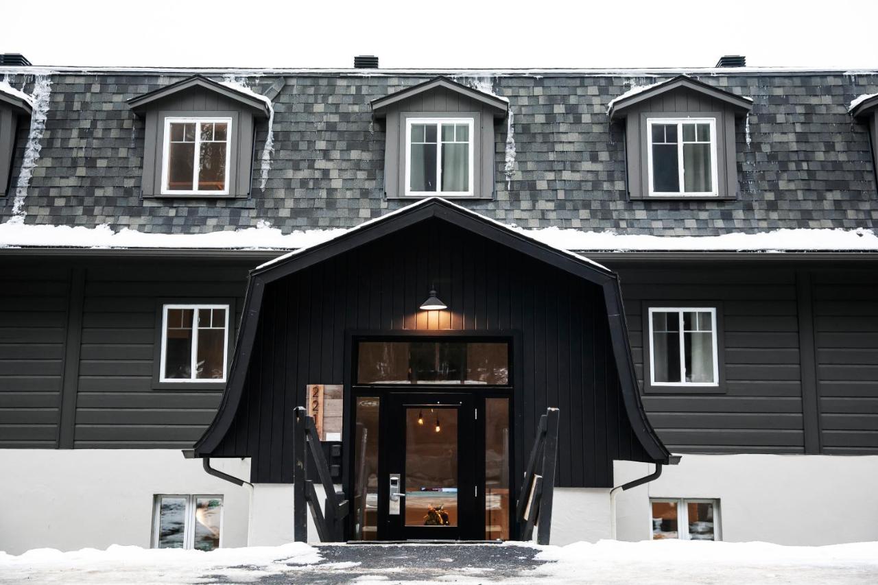 Auberge Manitonga Mont-Tremblant Exteriör bild