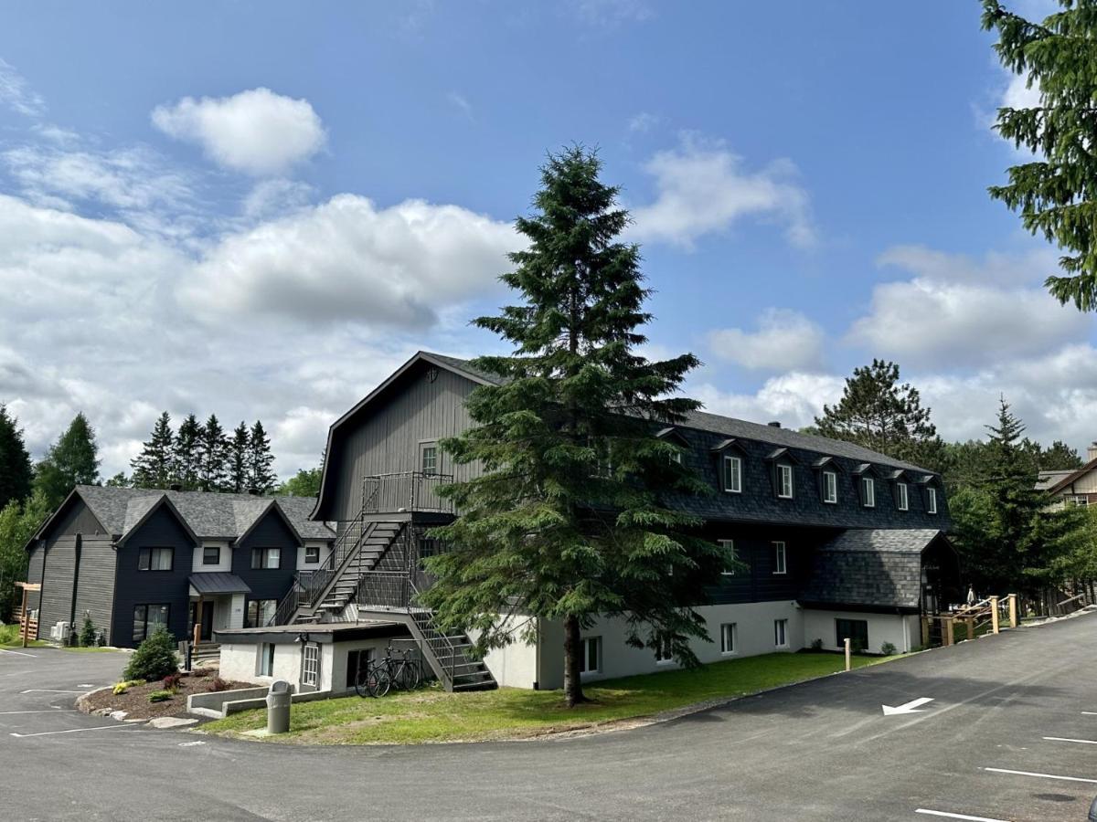 Auberge Manitonga Mont-Tremblant Exteriör bild