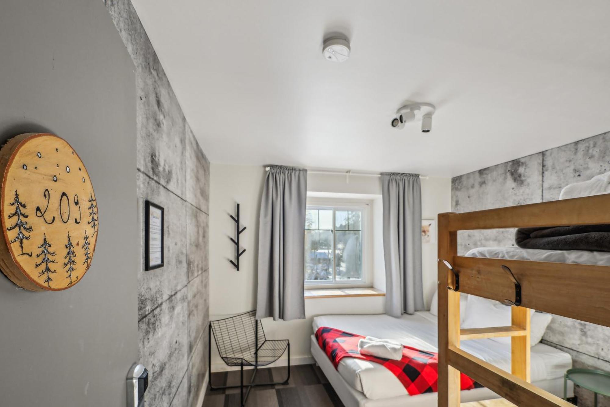 Auberge Manitonga Mont-Tremblant Exteriör bild